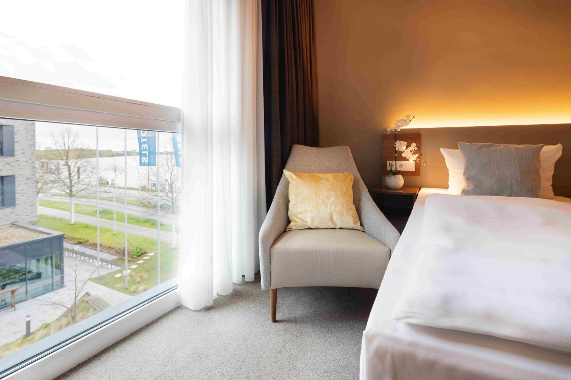 Styles Monheim Hotel 3*