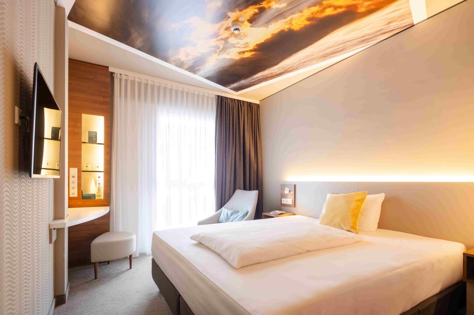 Hotel Hey Lou Monheim am Rhein